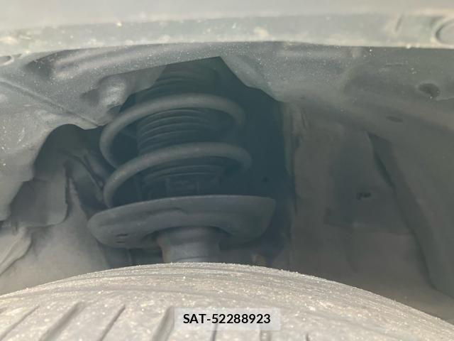 Toyota YARIS CROSS 2021-10 8372435-7