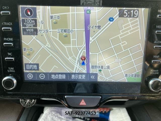 Toyota YARIS CROSS 2021-12 8372432-14