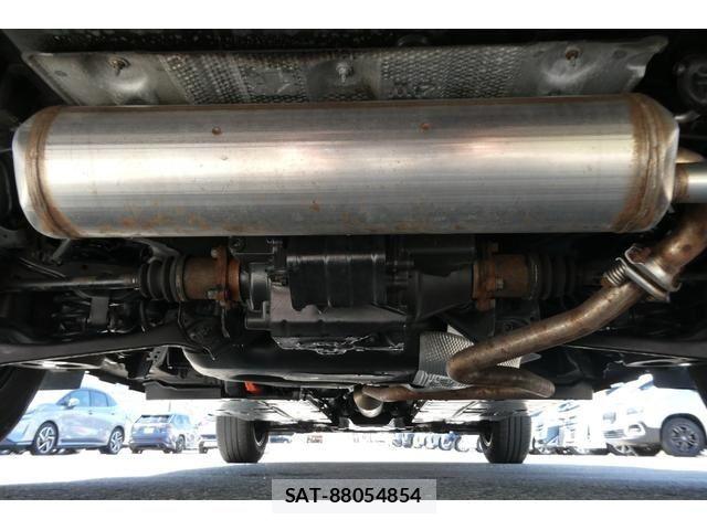 Toyota YARIS CROSS 2021-10 8416073-28