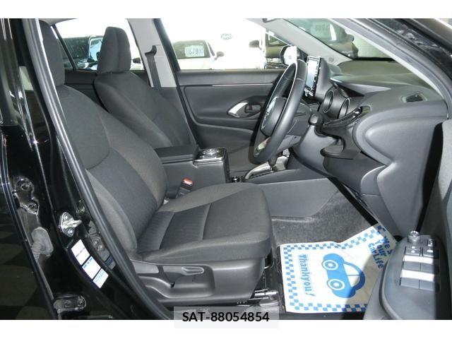 Toyota YARIS CROSS 2021-10 8416073-4