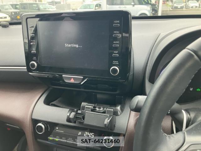 Toyota YARIS CROSS 2022-10 8416089-9