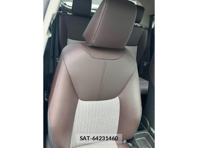 Toyota YARIS CROSS 2022-10 8416089-19