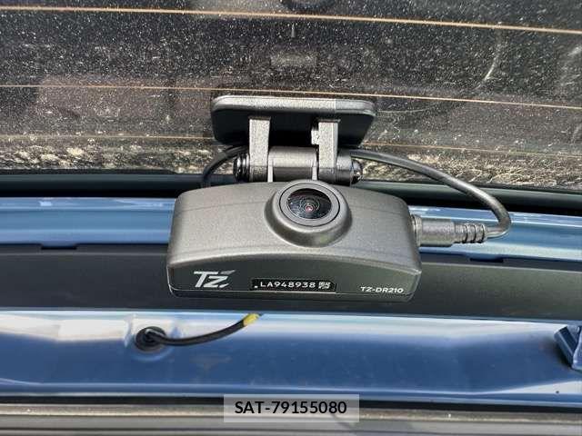 Toyota YARIS CROSS 2025-09 8416072-10