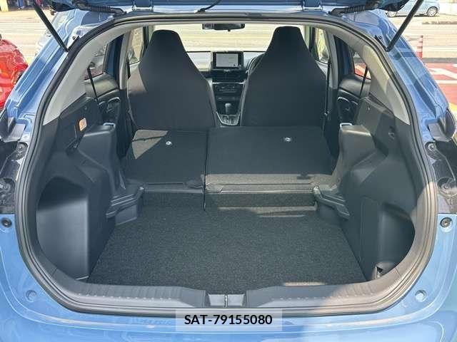 Toyota YARIS CROSS 2025-09 8416072-11