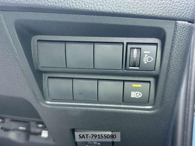 Toyota YARIS CROSS 2025-09 8416072-16
