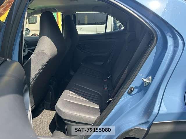 Toyota YARIS CROSS 2025-09 8416072-5