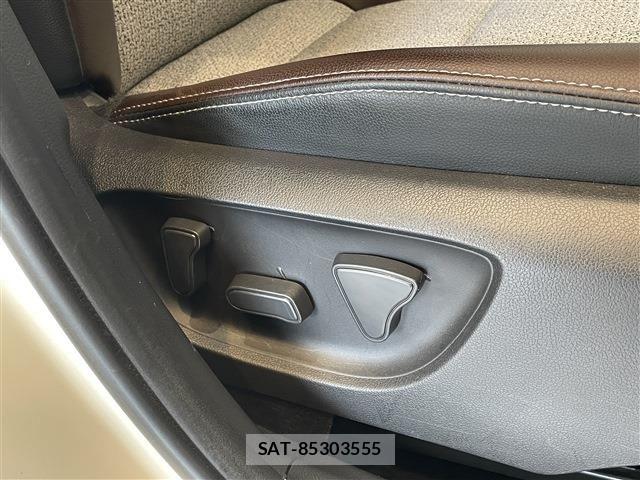 Toyota YARIS CROSS 2020-12 8416080-24