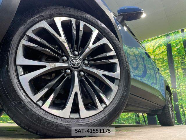 Toyota YARIS CROSS 2021-12 8439194-12