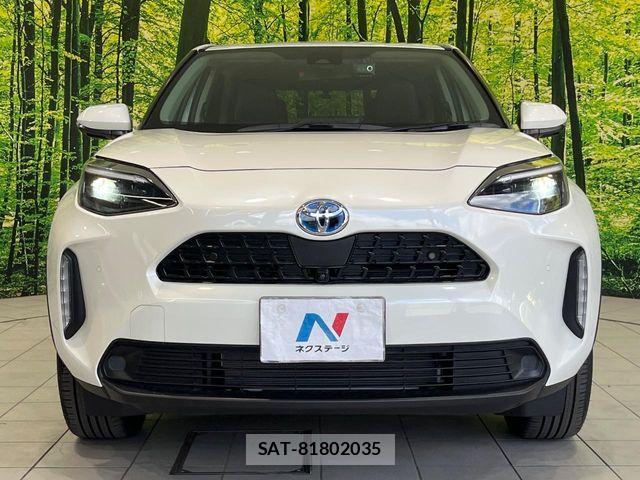 Toyota YARIS CROSS 2021-07 8439182-13