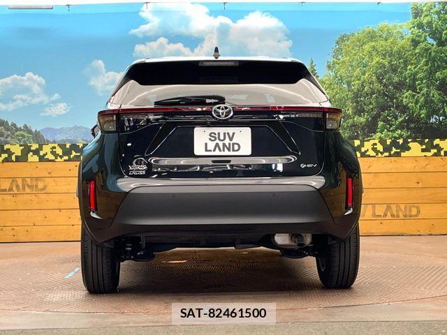 Toyota YARIS CROSS 2024-04 8439191-14