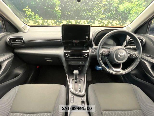 Toyota YARIS CROSS 2024-04 8439191-1