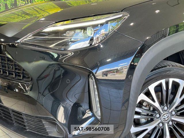 Toyota YARIS CROSS 2021-03 8439193-11