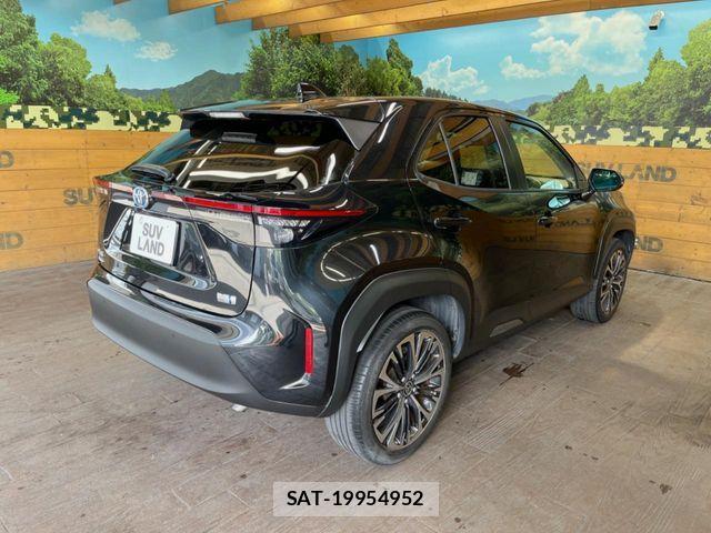 Toyota YARIS CROSS 2021-03 8439195-16