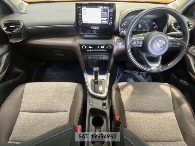 Toyota YARIS CROSS 2021-03 8439195-1