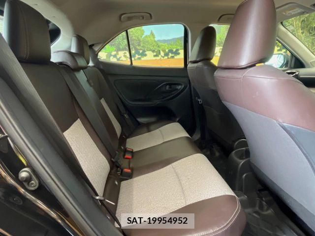 Toyota YARIS CROSS 2021-03 8439195-8