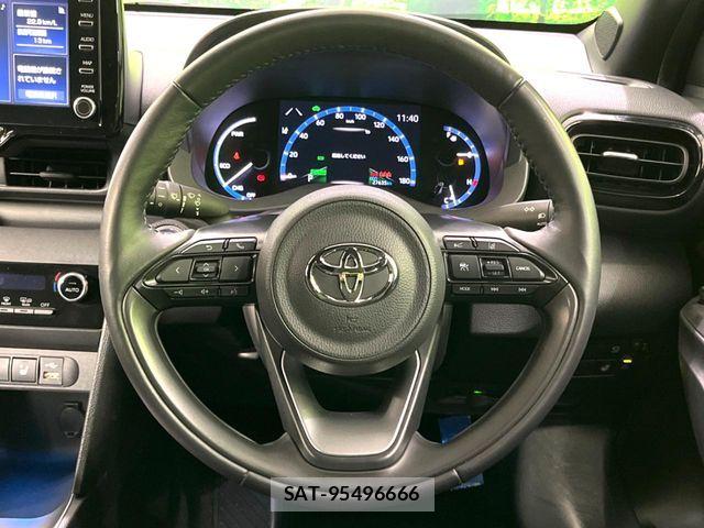 Toyota YARIS CROSS 2023-09 8439190-10