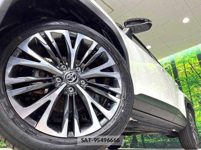 Toyota YARIS CROSS 2023-09 8439190-12
