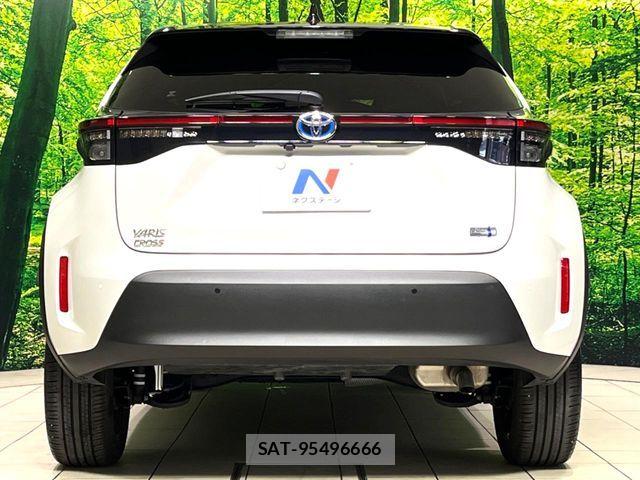 Toyota YARIS CROSS 2023-09 8439190-14