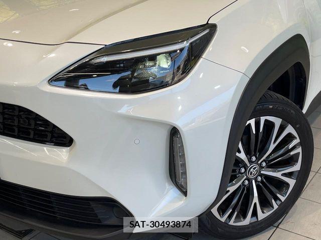 Toyota YARIS CROSS 2022-03 8439196-11