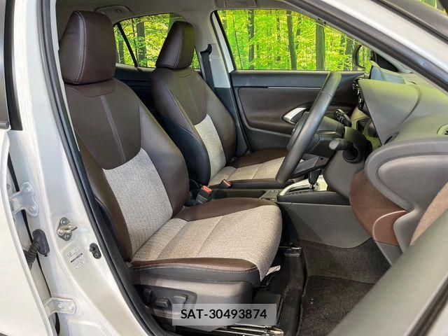 Toyota YARIS CROSS 2022-03 8439196-7