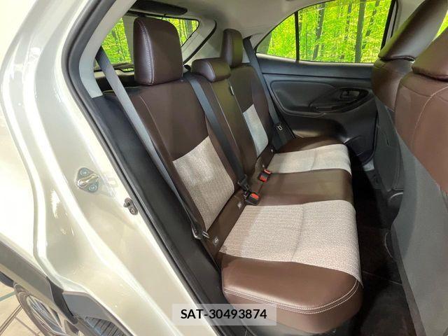 Toyota YARIS CROSS 2022-03 8439196-8