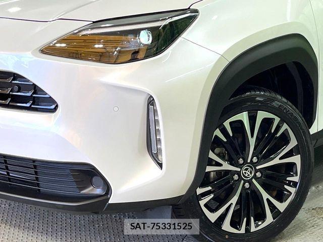 Toyota YARIS CROSS 2025-02 8439181-11