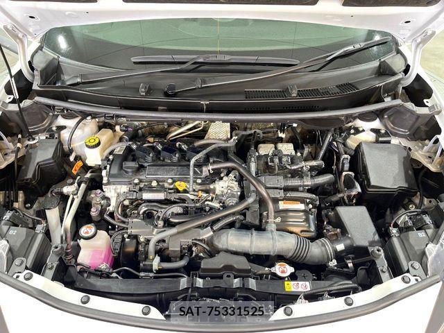 Toyota YARIS CROSS 2025-02 8439181-17