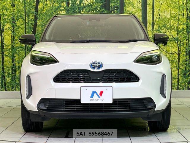 Toyota YARIS CROSS 2022-04 8439183-13