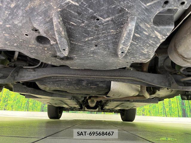 Toyota YARIS CROSS 2022-04 8439183-18