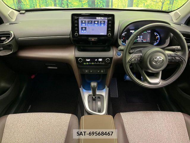 Toyota YARIS CROSS 2022-04 8439183-1
