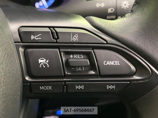 Toyota YARIS CROSS 2022-04 8439183-4