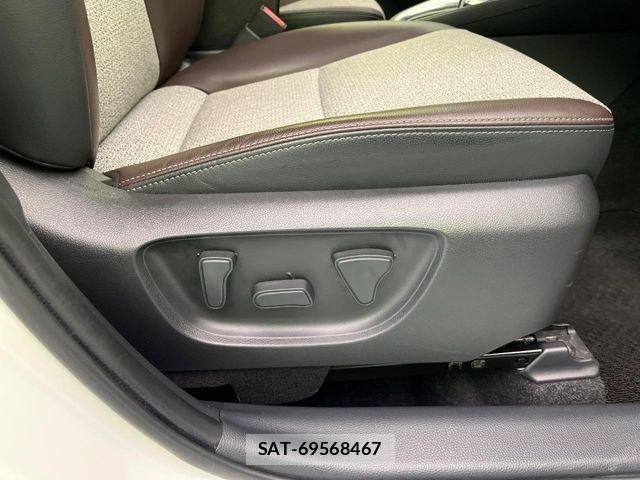 Toyota YARIS CROSS 2022-04 8439183-5