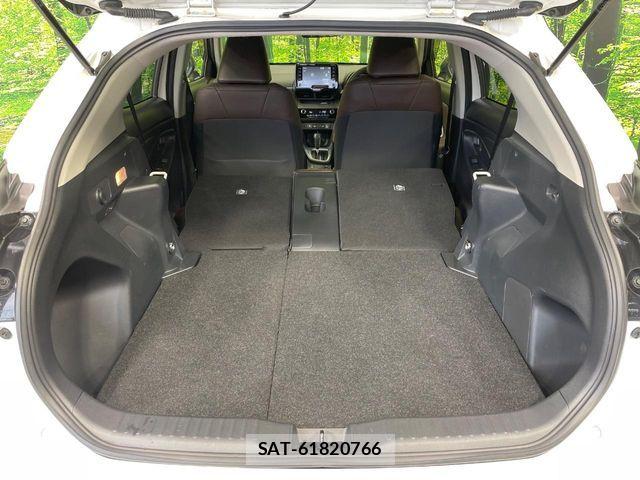 Toyota YARIS CROSS 2022-07 8458866-9