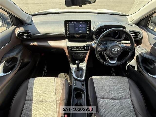 Toyota YARIS CROSS 2022-03 8458877-1
