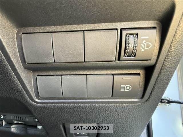 Toyota YARIS CROSS 2022-03 8458877-22