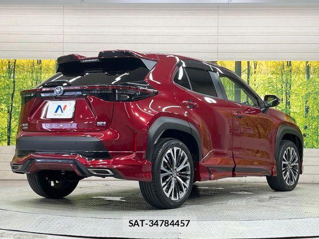 Toyota YARIS CROSS 2021-12 8458867-16