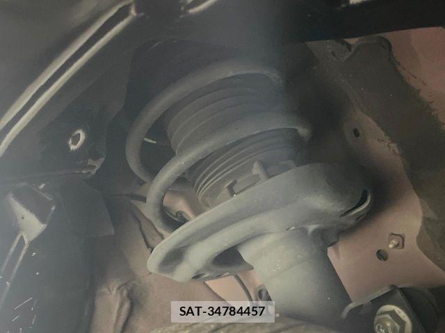 Toyota YARIS CROSS 2021-12 8458867-19