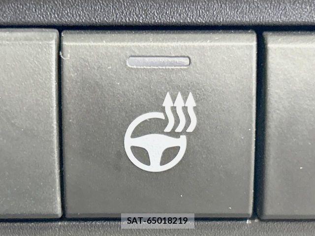 Toyota YARIS CROSS 2023-11 8458864-5