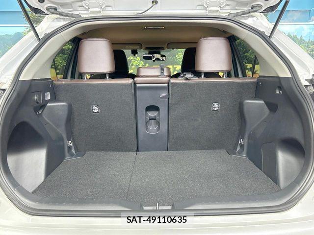 Toyota YARIS CROSS 2022-09 8458865-9