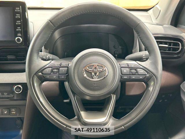 Toyota YARIS CROSS 2022-09 8458865-10