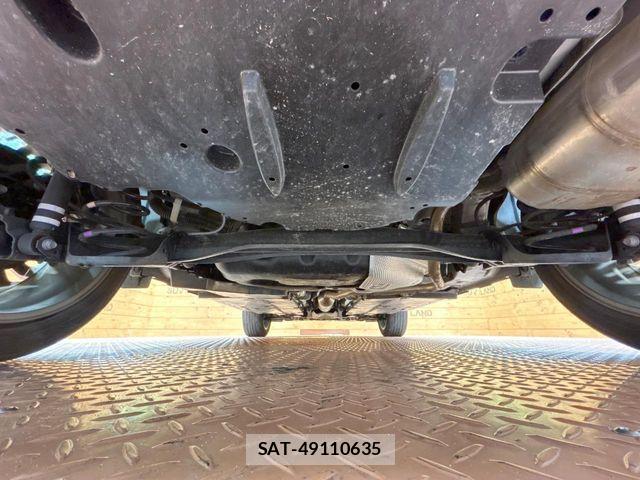 Toyota YARIS CROSS 2022-09 8458865-18