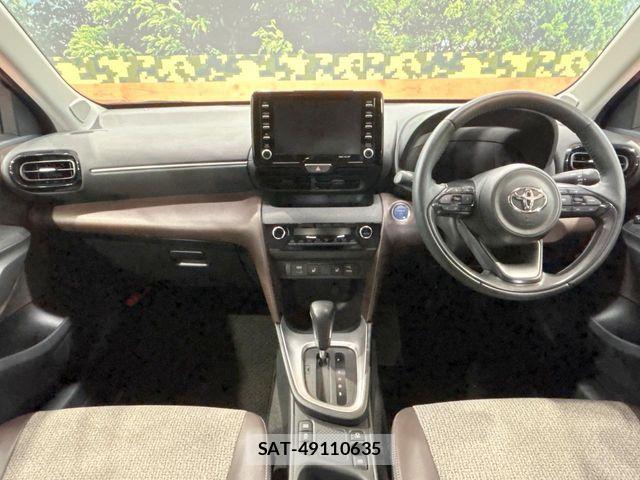 Toyota YARIS CROSS 2022-09 8458865-1