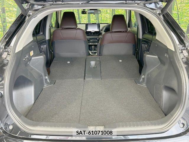 Toyota YARIS CROSS 2020-12 8458878-9