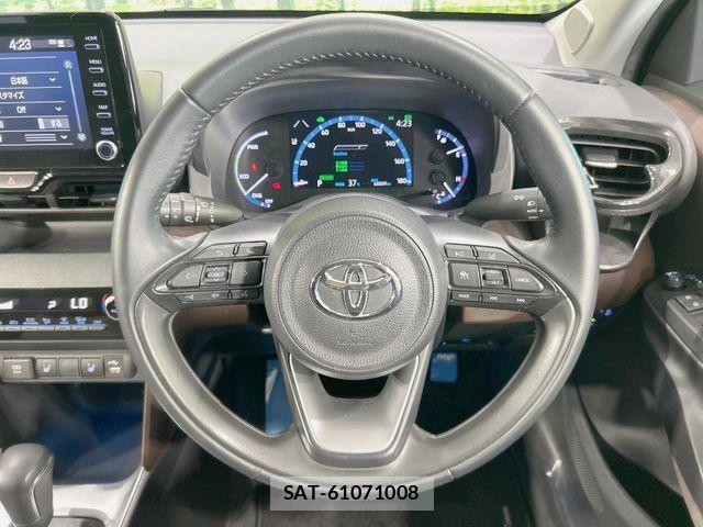 Toyota YARIS CROSS 2020-12 8458878-10
