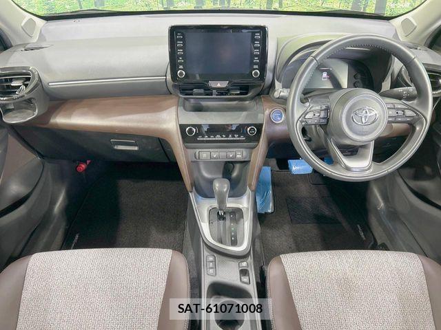 Toyota YARIS CROSS 2020-12 8458878-1