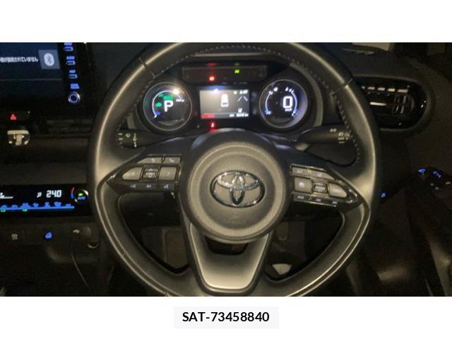 Toyota YARIS CROSS 2021-12 8458880-18