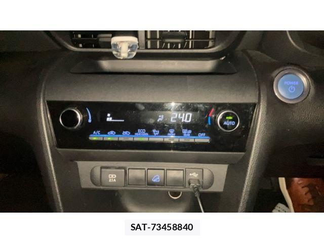 Toyota YARIS CROSS 2021-12 8458880-21