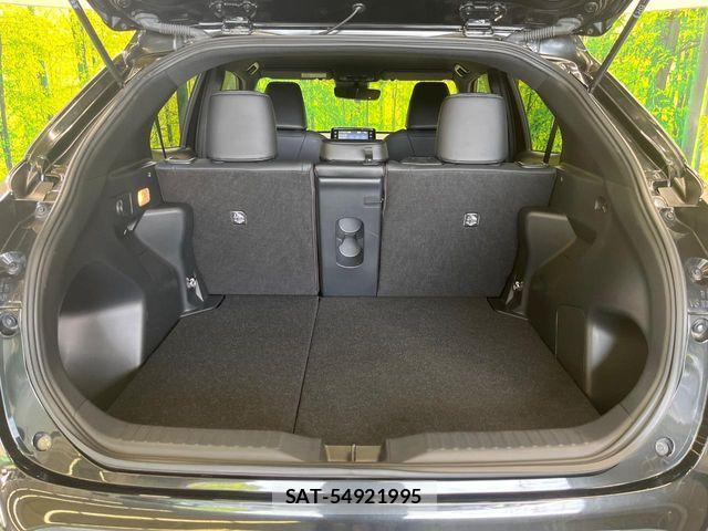 Toyota YARIS CROSS 2023-09 8458871-9