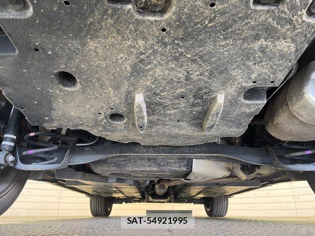 Toyota YARIS CROSS 2023-09 8458871-18