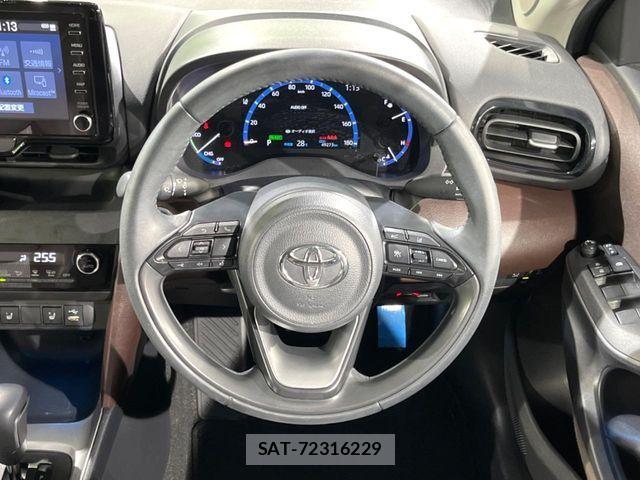 Toyota YARIS CROSS 2022-08 8458876-10